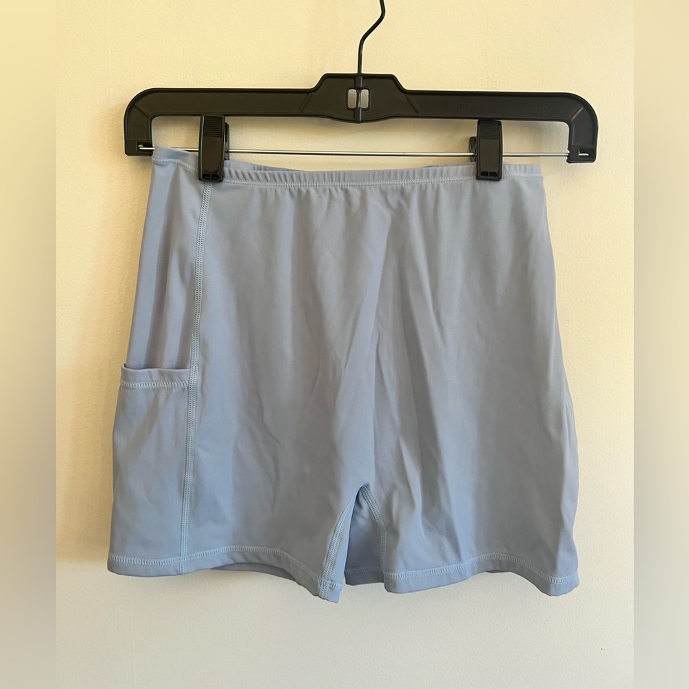 Halara - Shorts - image 1